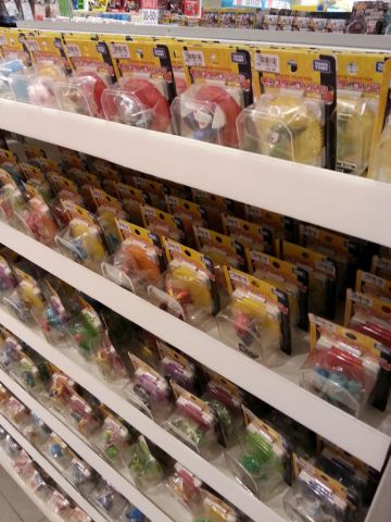 Pokémon Merchandise @ Be-Trend, Siam Paragon (1)